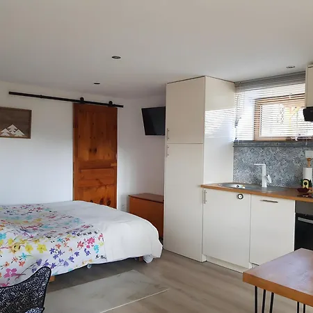 Sorbier Des Oiseaux Apartamento