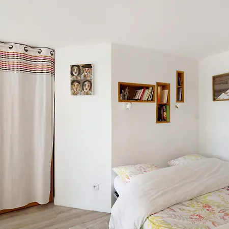 Sorbier Des Oiseaux Apartman