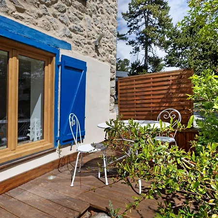 Sorbier Des Oiseaux Apartman